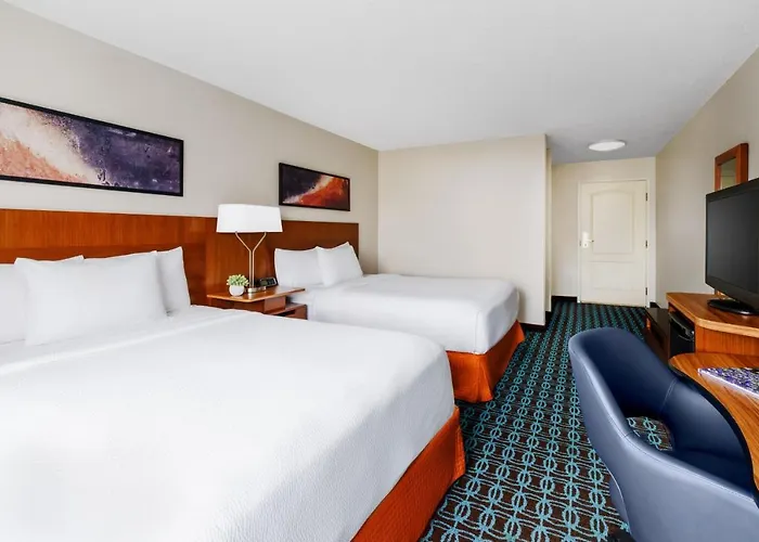Fairfield Inn And Suites By Marriott Houston The Woodlands