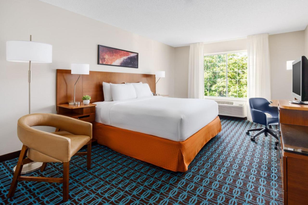 Fairfield And By Marriott Houston Hotel The Woodlands